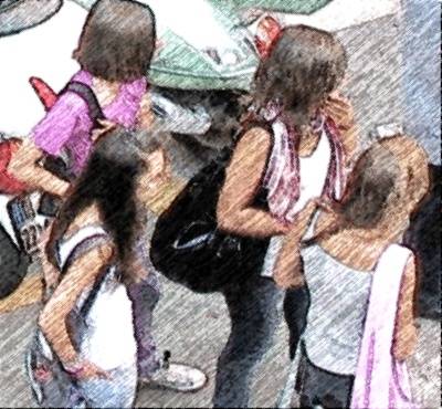 Ragazze in città, foto estiva con effetto fumetto