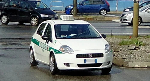 Auto della Polizia Municipale di Torino. Vigili Urbani