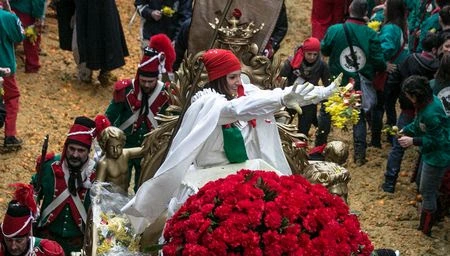 Carnevale d'Ivrea, Corteo Storico