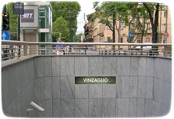 Metropolitana Torino, stazione/fermata Vinzaglio